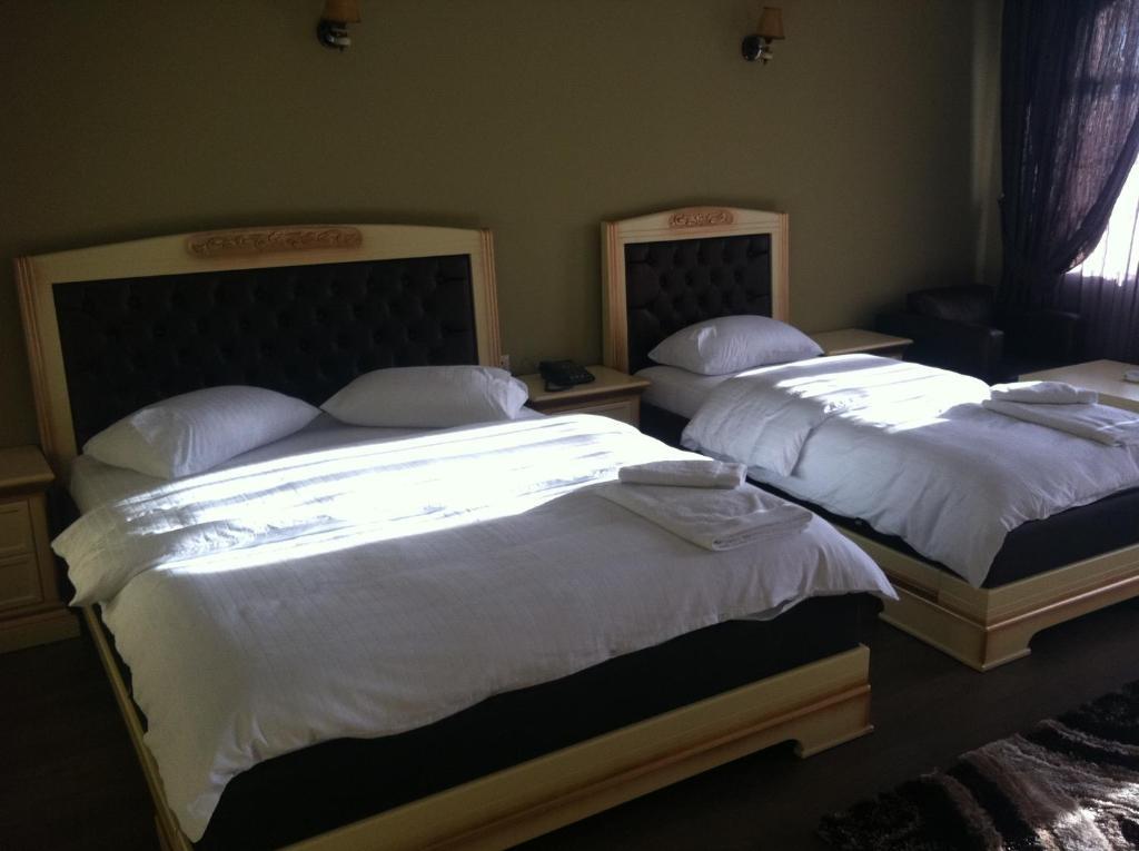 Ador Resort Rinas Phòng bức ảnh