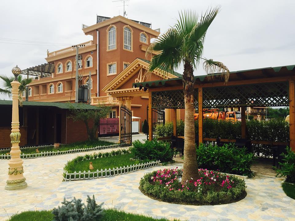 Ador Resort Rinas Ngoại thất bức ảnh